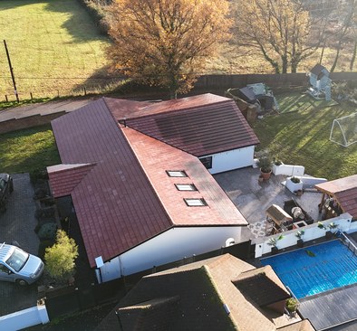 Langdon Hills red SolarTyle tiles detail